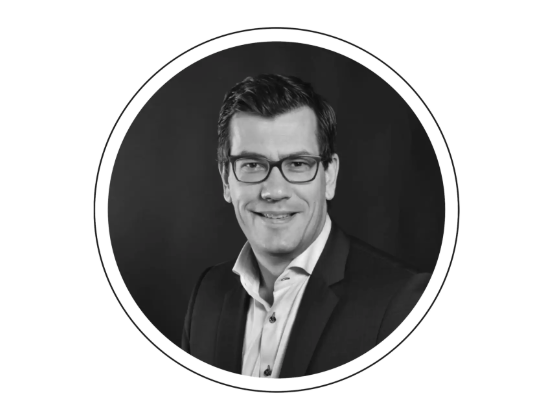 Jens Thiemer ผู้ช่วยอาวุโสผู้อำนวยการฝ่ายลูกค้าและแบรนด์ BMW